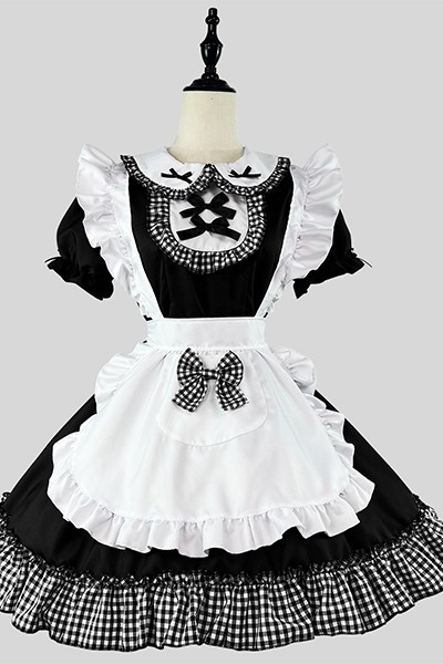 小さな ロリータ メイド服