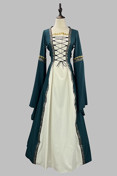 欧米 スクエアネック フレア袖