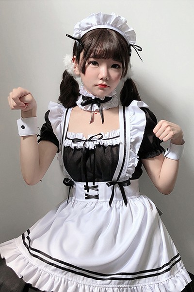 白黒 メイド服