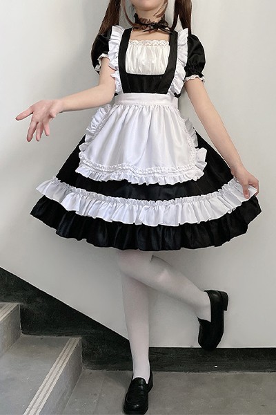 日本 白黒 メイド服 女装男子